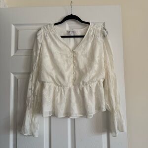 Elizabeth And James Off White Peplum Poofy Blouse Size Small